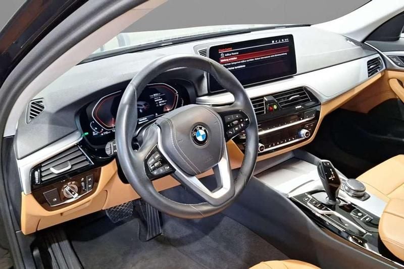 Usata BMW 520 190 CV (139 kW) 2023 Nero Station wagon