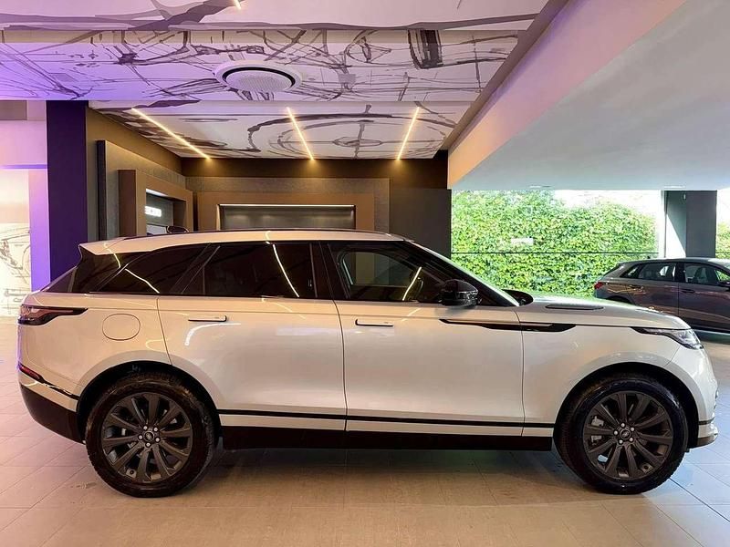 Usata Land Rover Range Rover Velar SE Dynamic 300 CV (220 kW) 2024 Grigio chiaro SUV