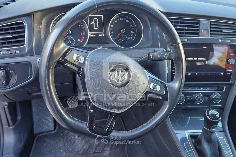 Usata VW Golf VII Business 116 CV (85 kW) 2019 Gray Berlina