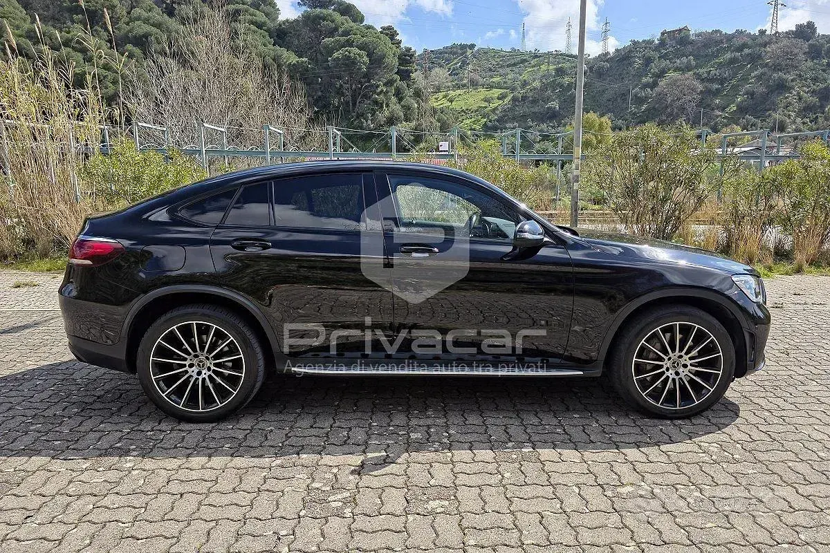 Usata Mercedes GLC220 Premium Plus 194 CV (142 kW) 2022 Nero SUV