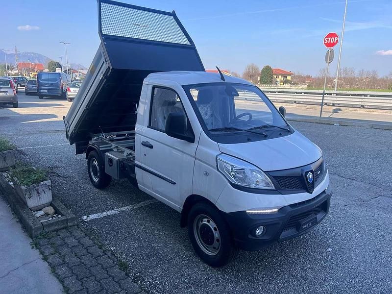 Nuova Piaggio Porter 102 CV (75 kW) 2026 Bianco Station wagon