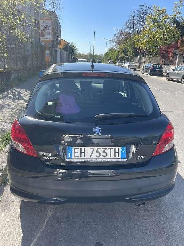 Usata Peugeot 207 Allure 95 CV (69 kW) 2011 Berlina