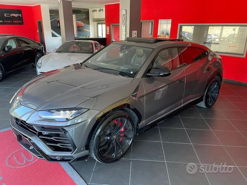 Usata Lamborghini Urus 650 CV (478 kW) 2021 Grigio SUV