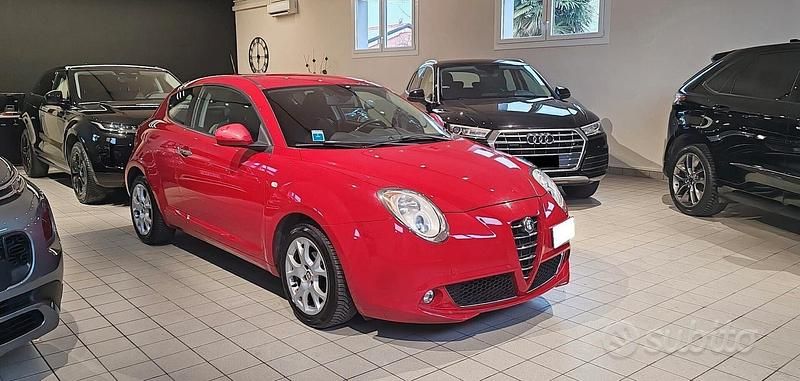 Usata Alfa Romeo MiTo Distinctive 105 CV (77 kW) 2010 Rosso Utilitaria