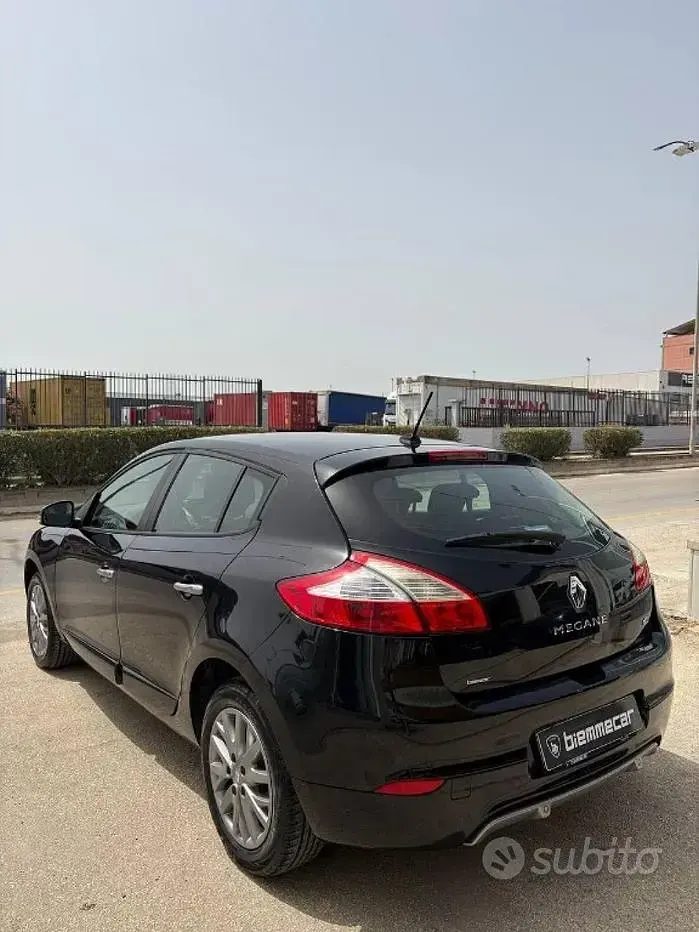 Usata Renault Mégane III 110 CV (80 kW) 2014 Nero Berlina