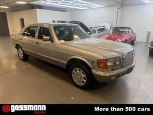 Usata Mercedes 500 231 CV (169 kW) 1983 Argento Berlina