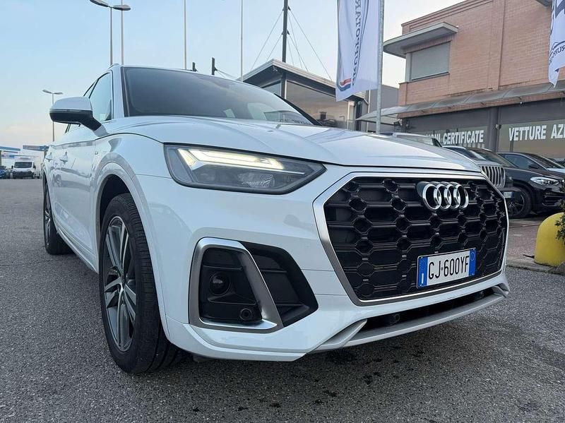 Usata Audi Q5 S-line plus 163 CV (119 kW) 2022 Bianco SUV