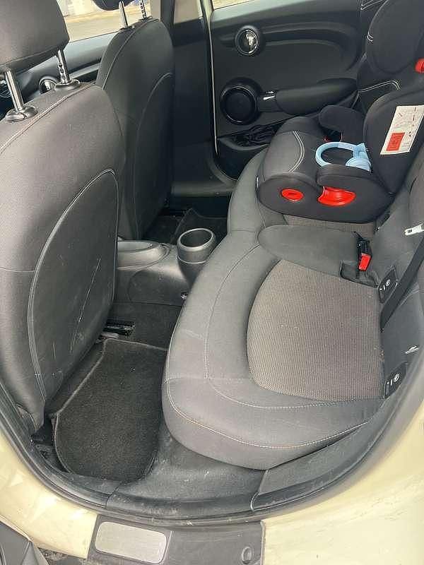 Usata Mini One D 95 CV (69 kW) 2015 Utilitaria