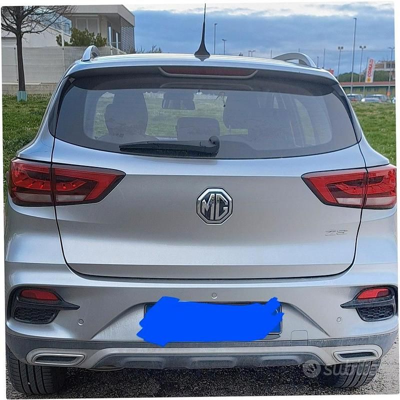 Usata MG ZS Luxury 2022 Grigio SUV