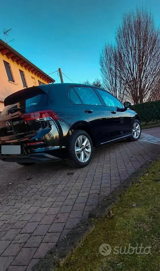 Usata VW Golf VIII 116 CV (85 kW) 2021 Nero Berlina