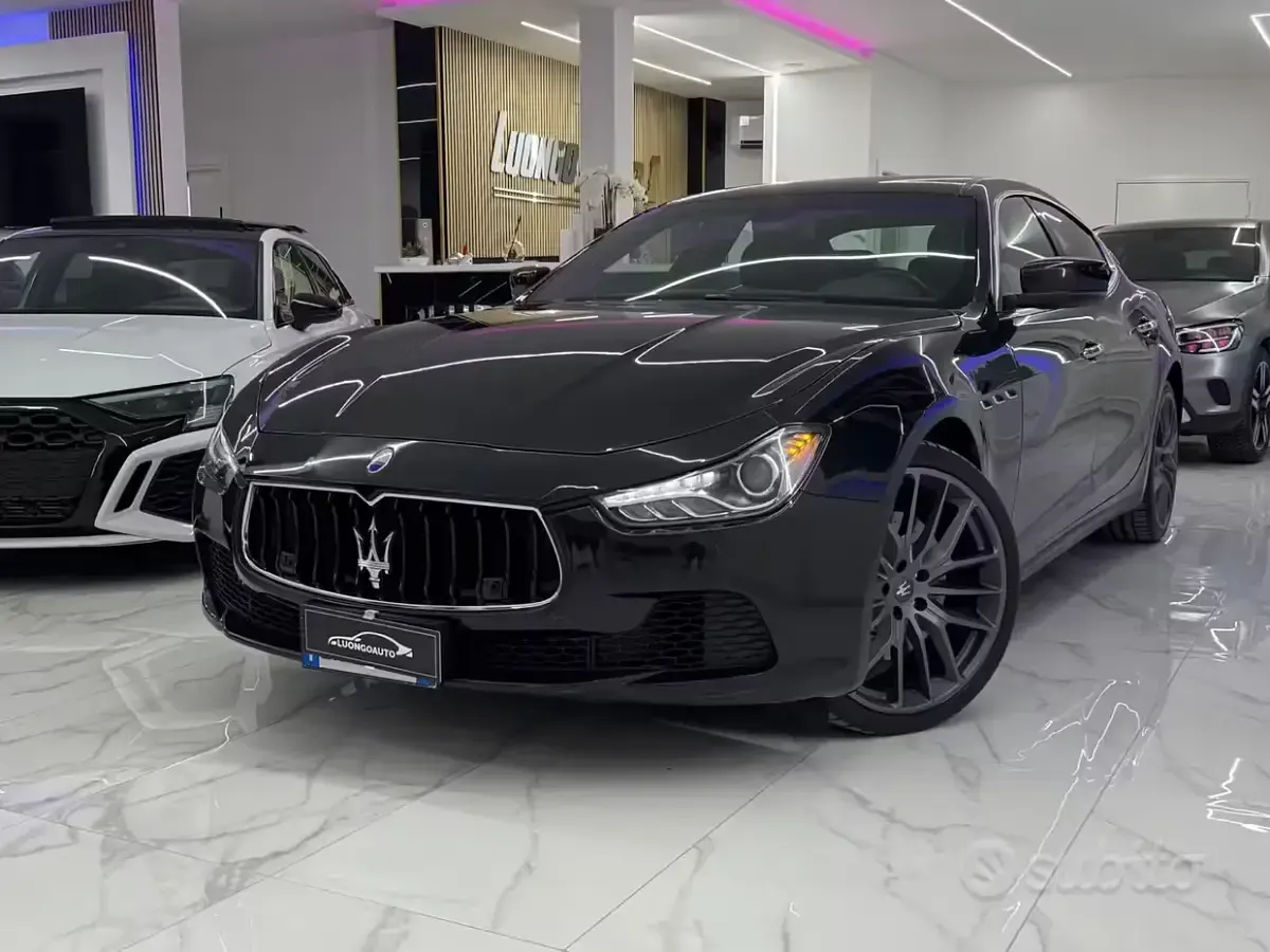 Usata Maserati Ghibli 275 CV (202 kW) 2014 Blu Berlina