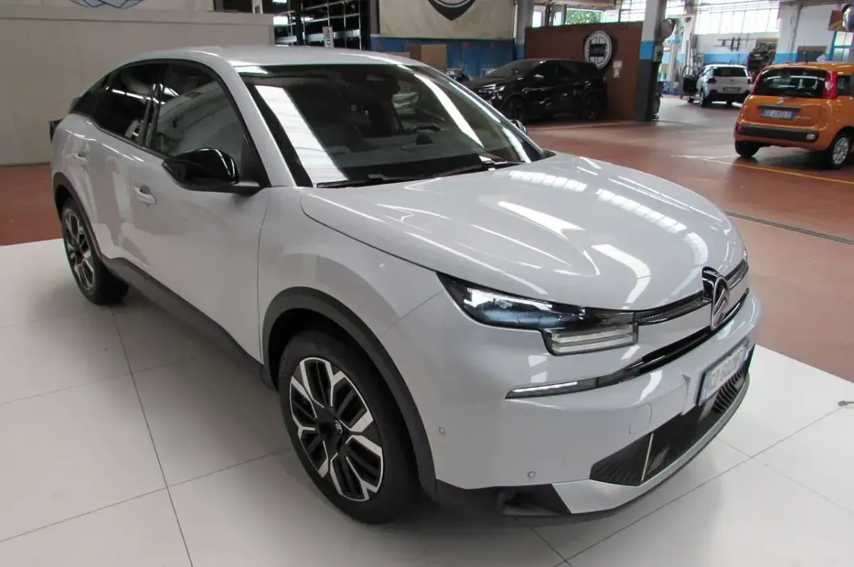 Usata Citroën C4 PureTech 131 CV (96 kW) 2025 Bianco SUV