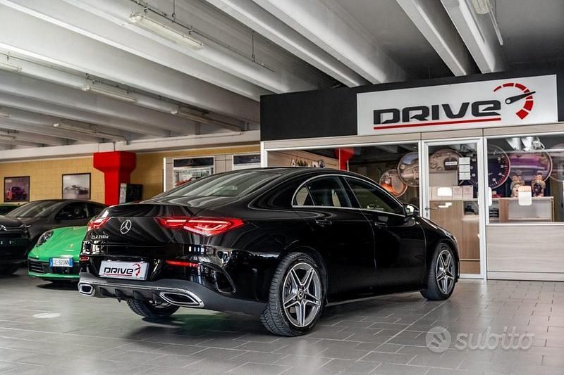 Usata Mercedes CLA200 Premium 150 CV (110 kW) 2021 Nero Berlina