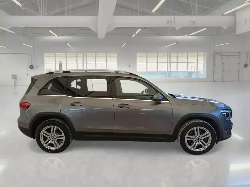 Usata Mercedes GLB200 Business 149 CV (109 kW) 2021 SUV
