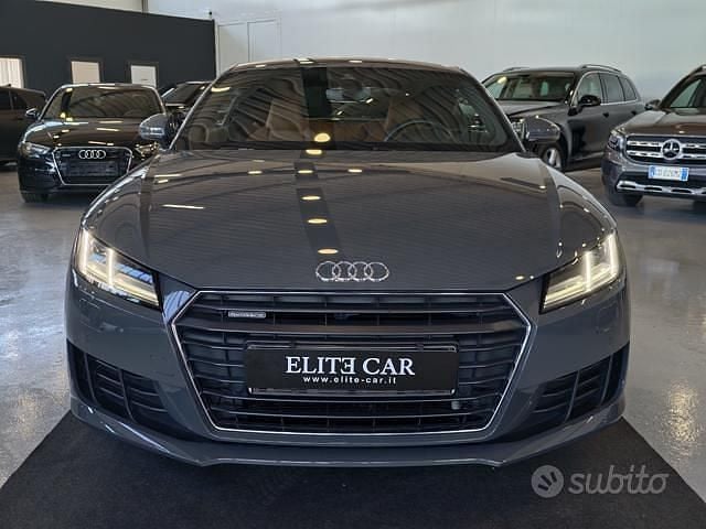 Usata Audi TT Ambiente 230 CV (169 kW) 2017 Grigio nardo Coupé