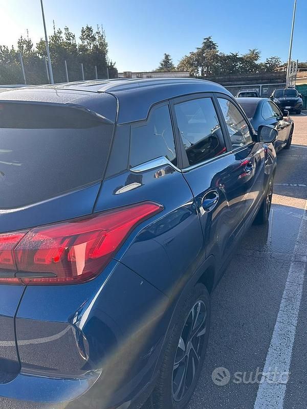 Usata EVO Evo 5 127 CV (93 kW) 2024 Blu SUV