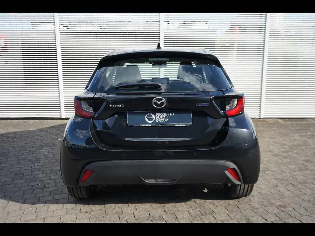 Nuova Mazda 2 116 CV (85 kW) 2026 Opera black Utilitaria
