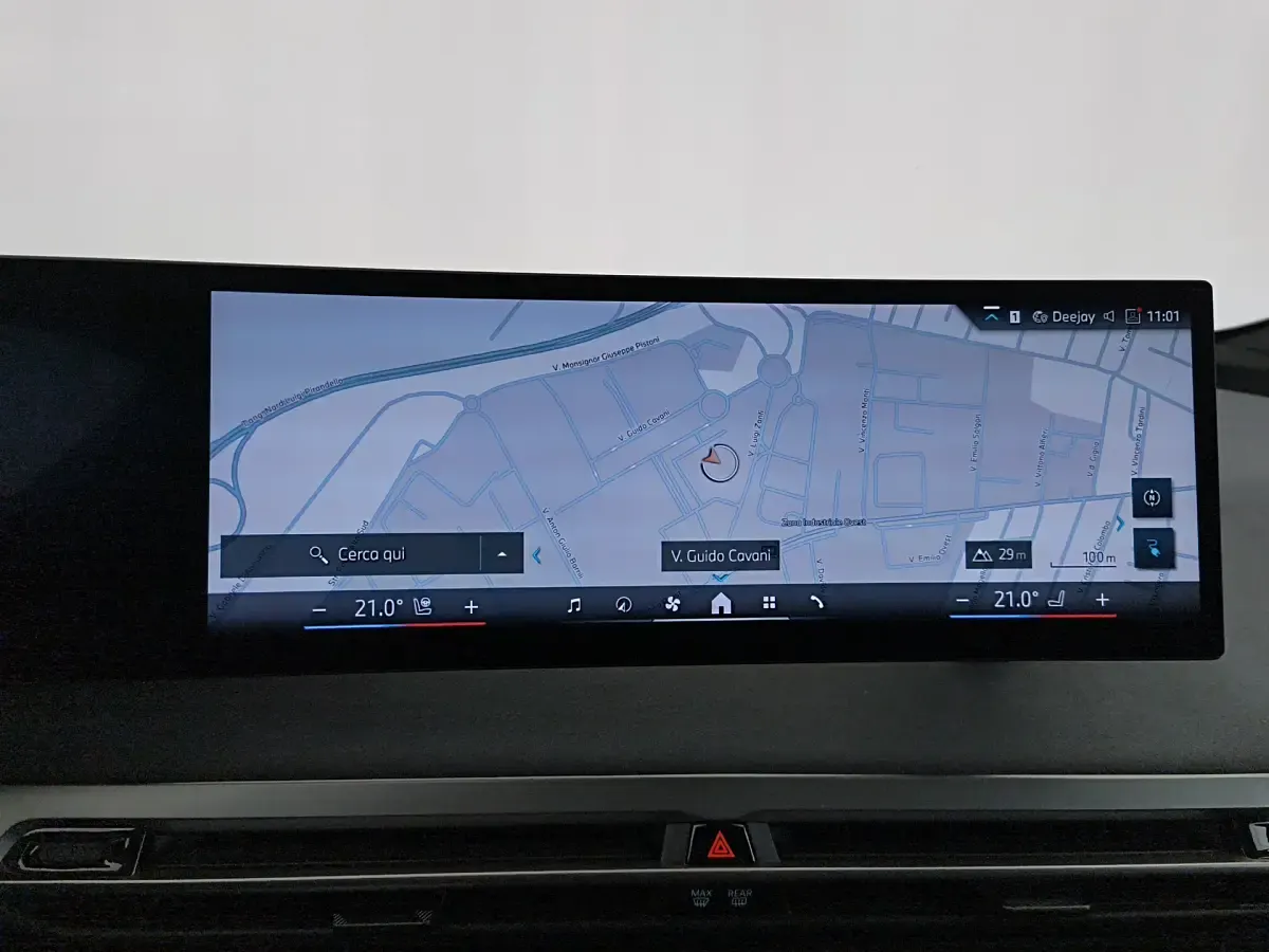 Usata BMW iX M Sport 150 kW (204 CV) 2025 Carbon black SUV