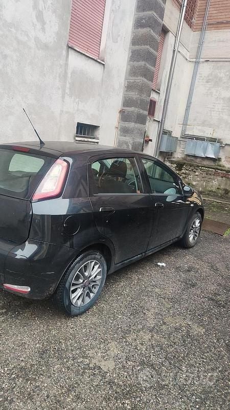 Occasion Fiat Punto 65 ch (47 kW) 2012 Citadine