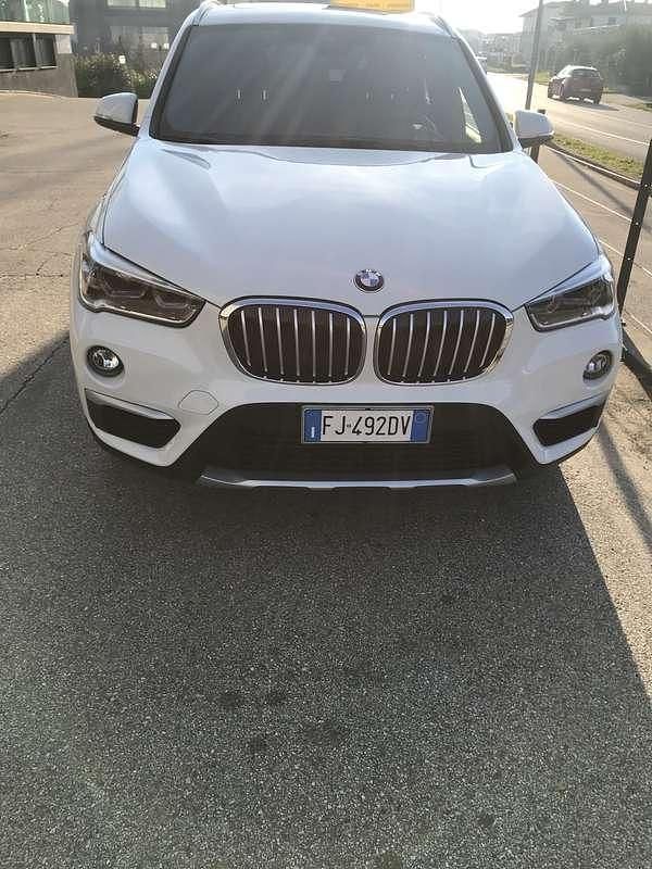 Usata BMW X1 xLine 150 CV (110 kW) 2016 Bianco SUV