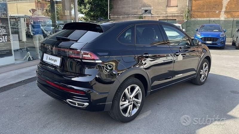 Usata VW Taigo R-line 110 CV (80 kW) 2022 Nero SUV