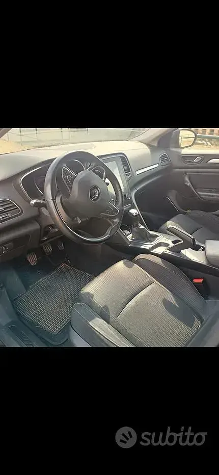 Usata Renault Mégane IV 116 CV (85 kW) 2020 Nero Berlina