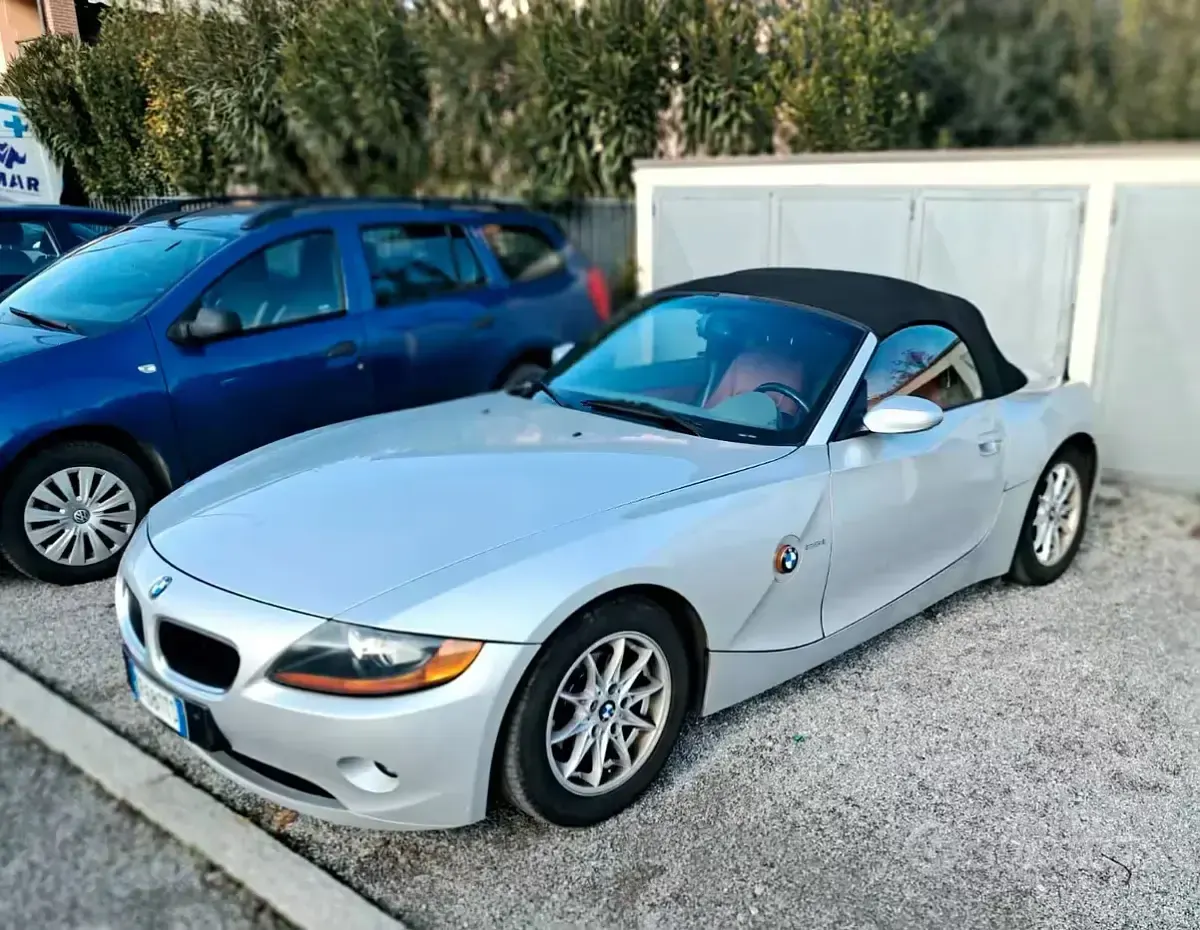 Usata BMW Z4 192 CV (141 kW) 2004 Grigio Cabrio