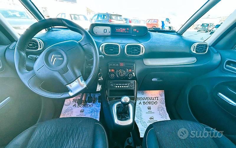 Usata Citroën C3 Picasso Exclusive 92 CV (67 kW) 2012 Bianco Monovolume