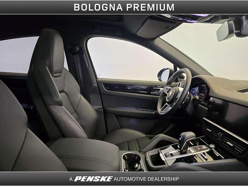 Usata Porsche Cayenne Coupe 340 CV (250 kW) 2020 Blu/azzurro Coupé