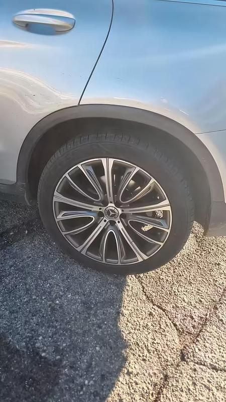 Usata Mercedes GLC250 204 CV (150 kW) 2016 Grigio SUV