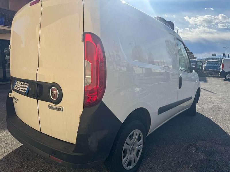 Usata Fiat Doblò 95 CV (69 kW) 2018 Bianco Monovolume