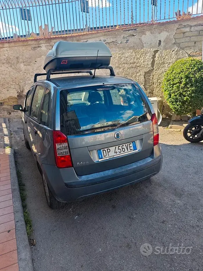 Usata Fiat Idea 80 CV (58 kW) 2008 Grigio Monovolume