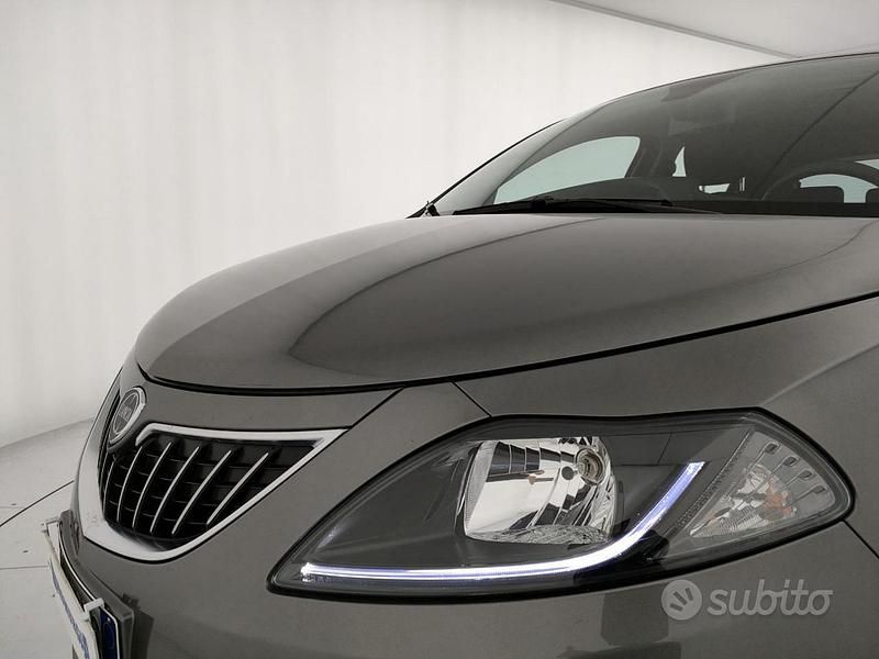 Usata Lancia Ypsilon S 69 CV (50 kW) 2024 Nero Utilitaria