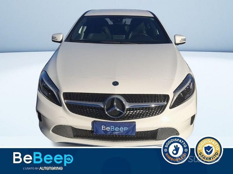 Usata Mercedes A180 Edition 109 CV (80 kW) 2017 Bianco pastello Berlina