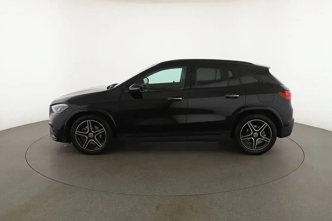 Usata Mercedes GLA200 AMG line 150 CV (110 kW) 2024 Nero SUV