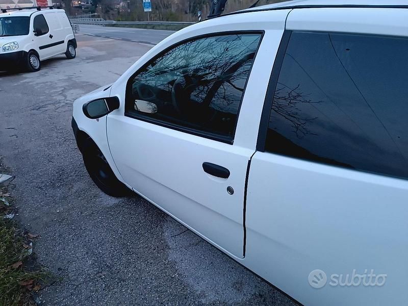 Usata Fiat Punto 2006 Bianco Utilitaria
