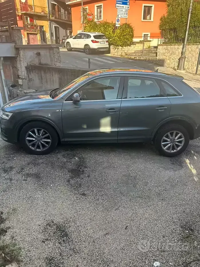 Usata Audi Q3 150 CV (110 kW) 2015 Grigio SUV