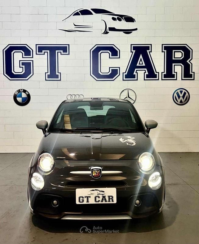 Usata Abarth 695 180 CV (132 kW) 2023 Gray Utilitaria