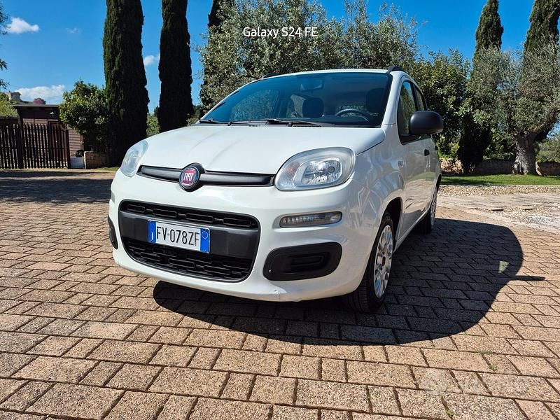 Usata Fiat Panda Easy 69 CV (50 kW) 2019 Bianco Utilitaria