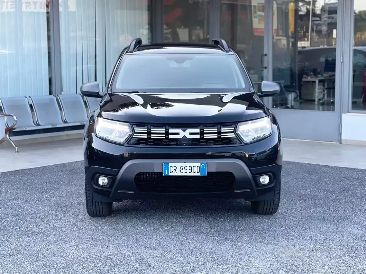 Usata Dacia Duster 101 CV (74 kW) 2023 Nero SUV
