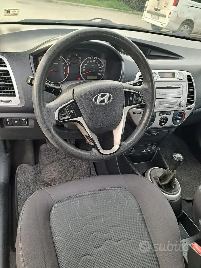 Usata Hyundai i20 78 CV (57 kW) 2009 Utilitaria