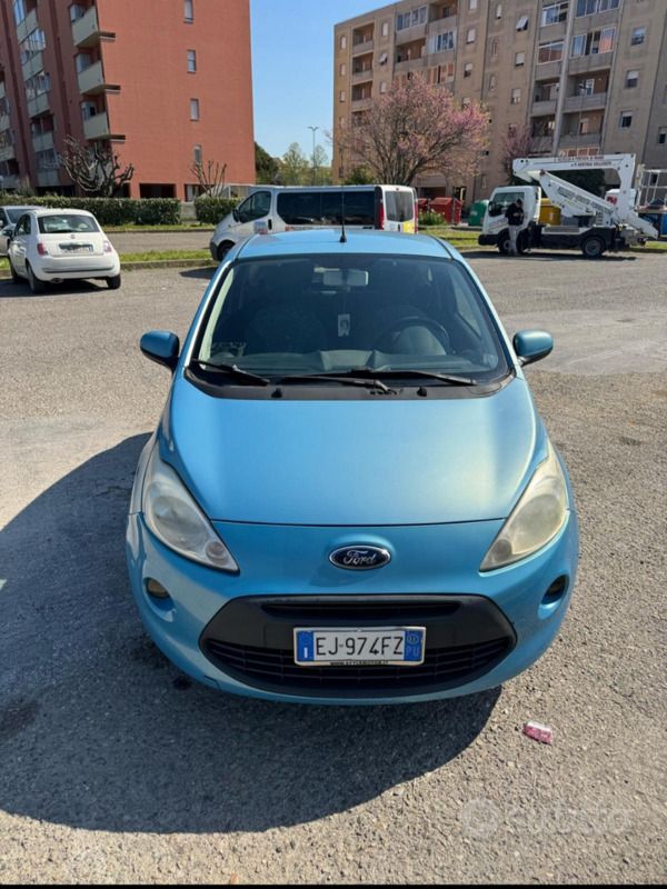 Usata Ford Ka 69 CV (50 kW) 2011 Blu Utilitaria