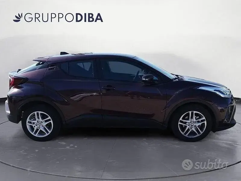 Usata Toyota C-HR Trend 98 CV (72 kW) 2023 Rosso SUV