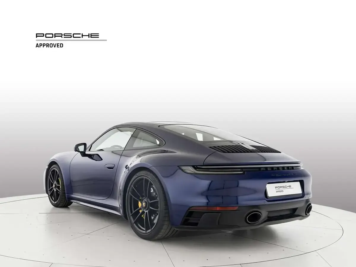 Usata Porsche 911 Carrera GTS 480 CV (353 kW) 2022 1a blu genziana metallizzato Coupé
