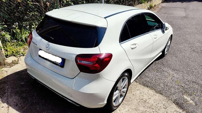 Usata Mercedes A200 136 CV (100 kW) 2017 Bianco Berlina