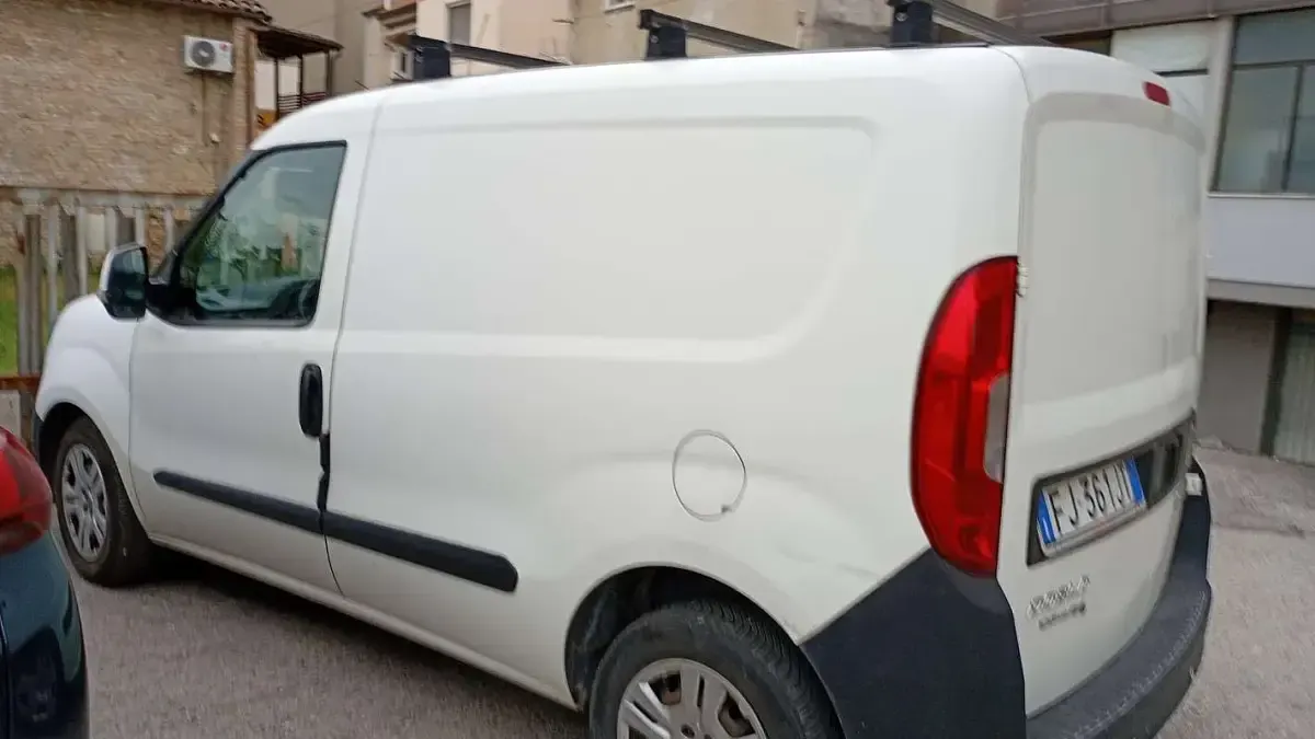 Usata Fiat Doblò Emotion 105 CV (77 kW) 2014 Monovolume
