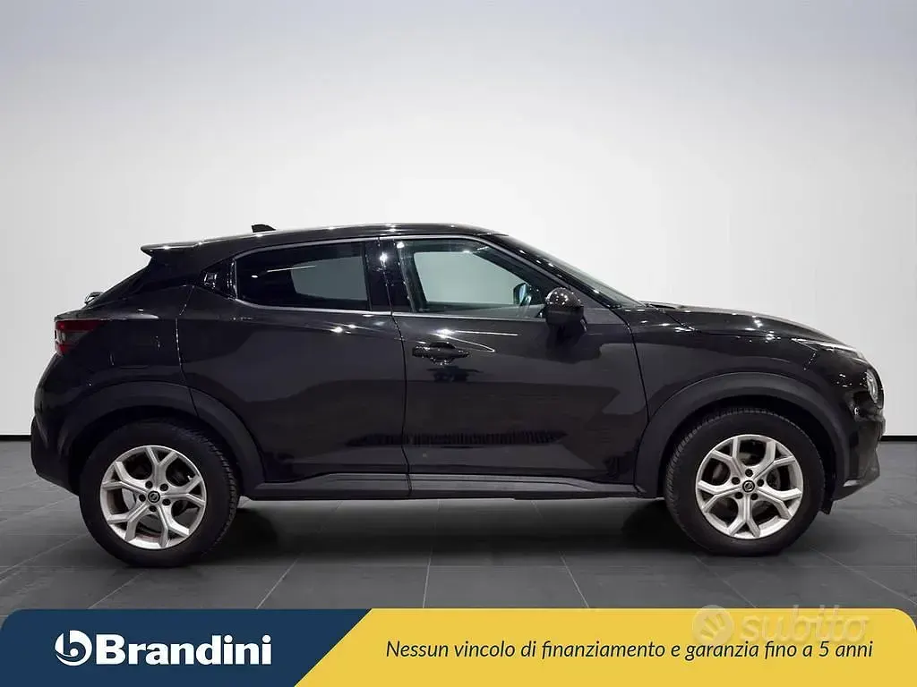 Usata Nissan Juke N-Connecta 114 CV (83 kW) 2021 Nero metall. SUV
