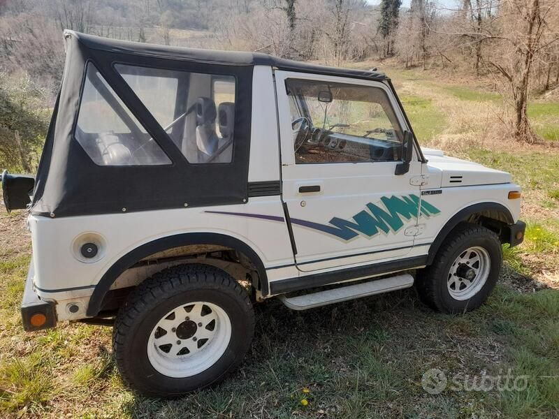 Usata Suzuki Samurai 410 CV (301 kW) 1983 Bianco SUV