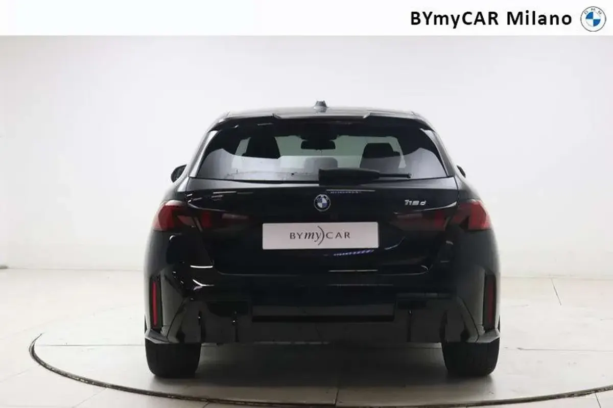 Usata BMW 118 M Sport 150 CV (110 kW) 2025 Nero Utilitaria