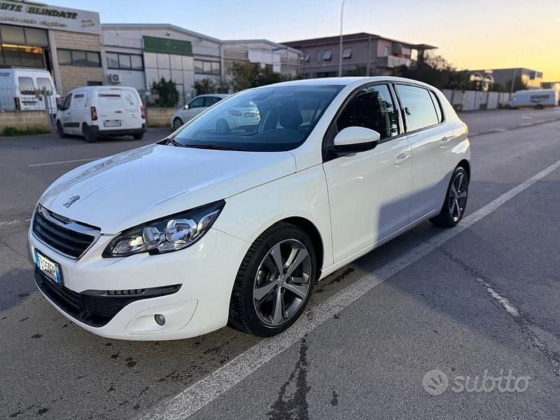 Usata Peugeot 308 Business-Line 99 CV (72 kW) 2016 Bianco Berlina